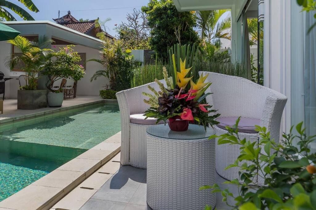Villa Serenity: Modern Design Luxury 12m Pool And Bbq *