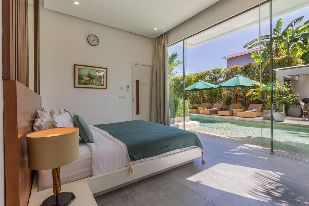 Villa Serenity: Modern Design Luxury 12m Pool And Bbq